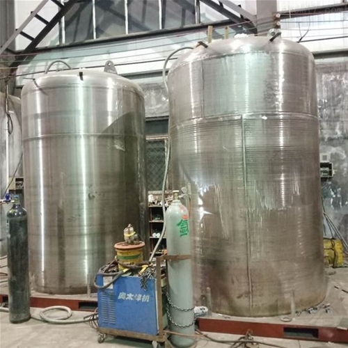 山東儲罐廠家，硫酸罐，鹽酸儲罐